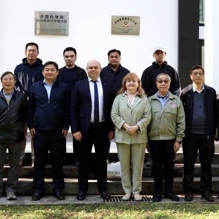 Сотрудничество в области сохранения биоресурсов растений с КНР